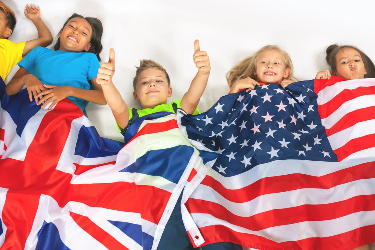 Cresce la richiesta di bilinguismo e percorsi internazionali: come preparare i ragazzi per il mondo del lavoro globale