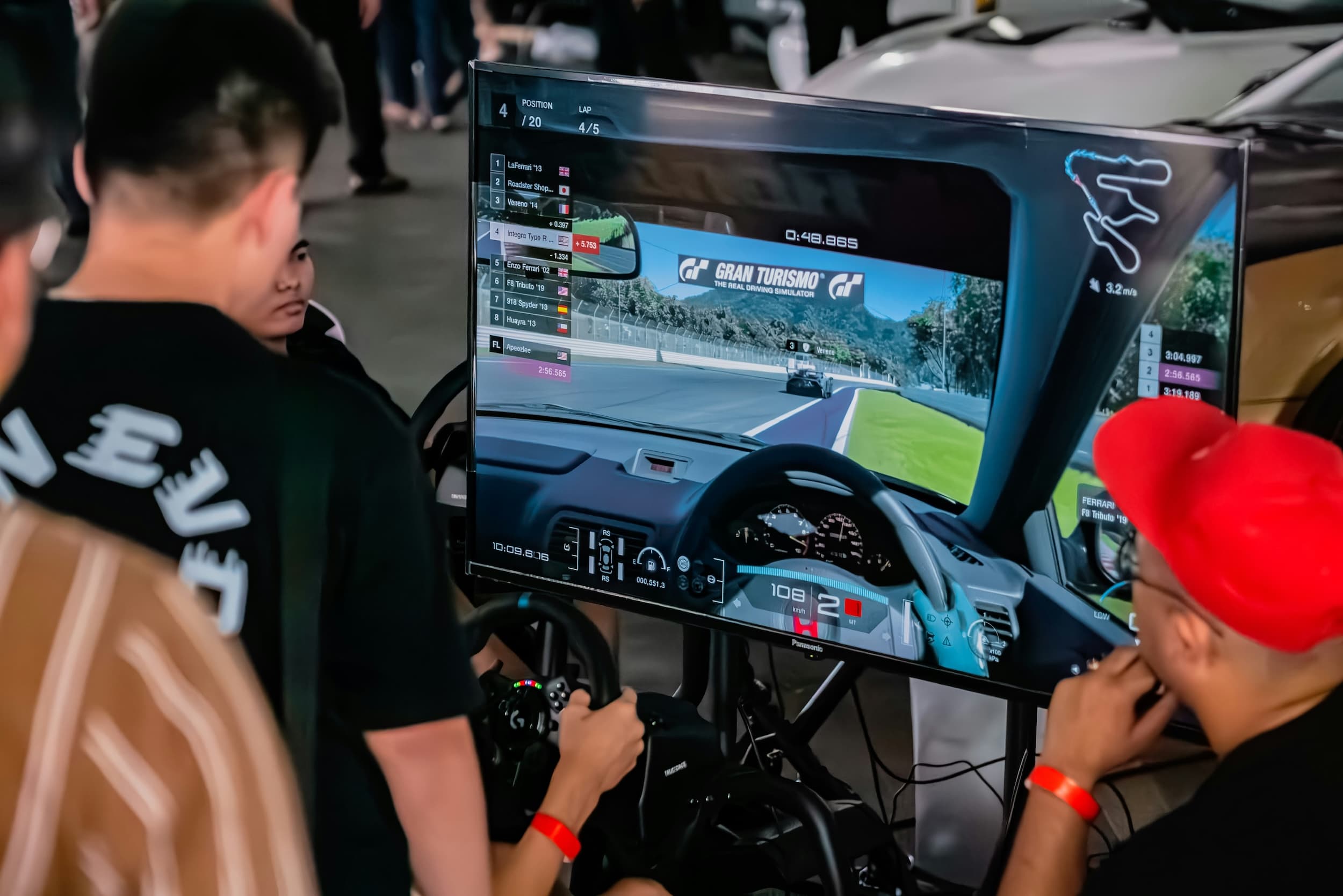 Sim Racing at School: a Monza la Fisica si impara al volante